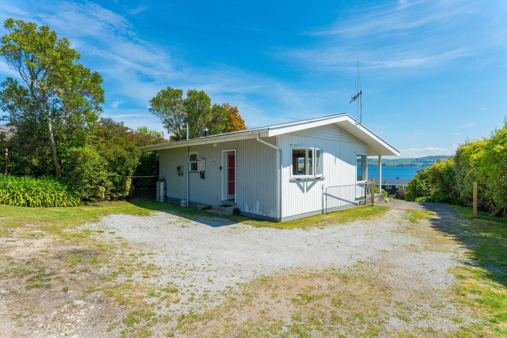 Lakeview Cottage - Rainbow Point Holiday Home เทาโป ภายนอก รูปภาพ